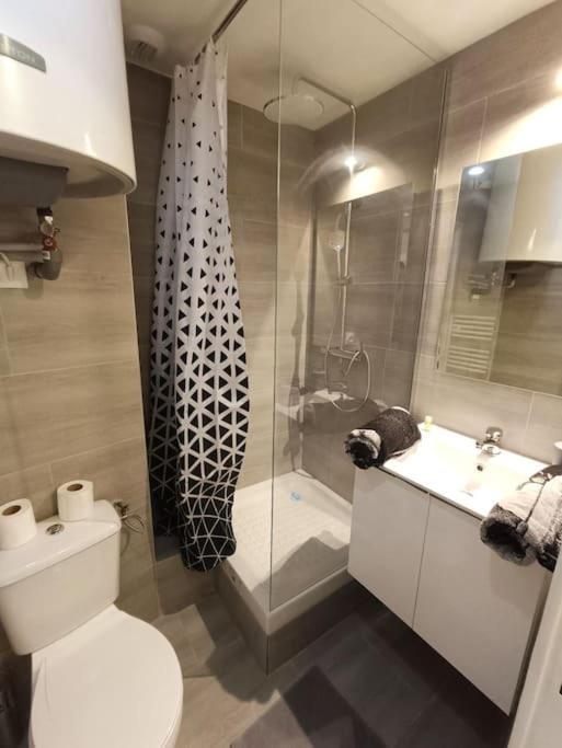 Appartement Tout Equipe 2 A 4 Couchages St Charles Marseille Eksteriør billede